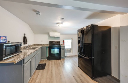 Bath Apartment | 8 Mi to Keuka Lake: Walkable Apartment in Bath