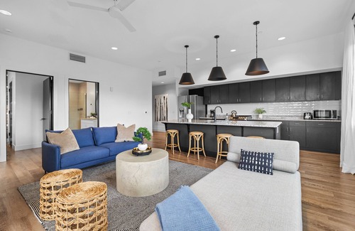 Eighth Avenue Condo | 8 Min to Broadway-Patio-Walkable-Central Location