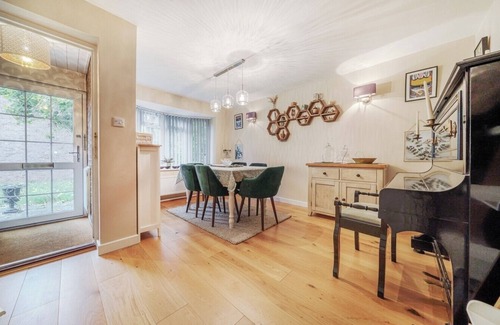 Bury St Edmunds Apartment | 8 Unicorn Place, Bury st Edmunds