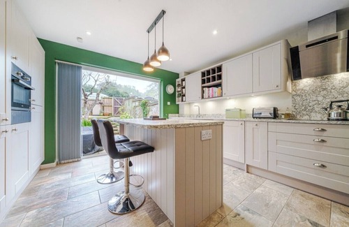 Bury St Edmunds Apartment | 8 Unicorn Place, Bury st Edmunds