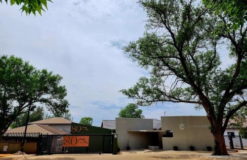 Potchefstroom Apartment | 80 on Thabo