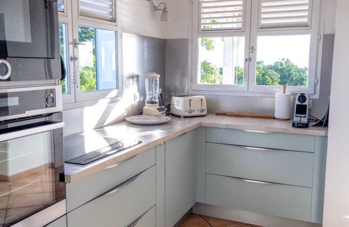 Sainte-Anne Villa | 800m from the Pierre & Vacances beach