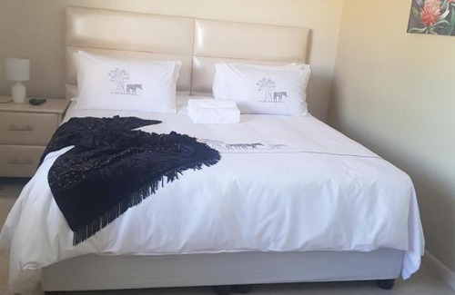 Komani Bed & Breakfast | 83 On Berry