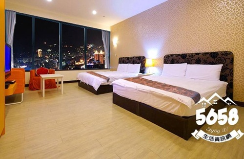 Kaohsiung City Centre House | 85 Love Apartment