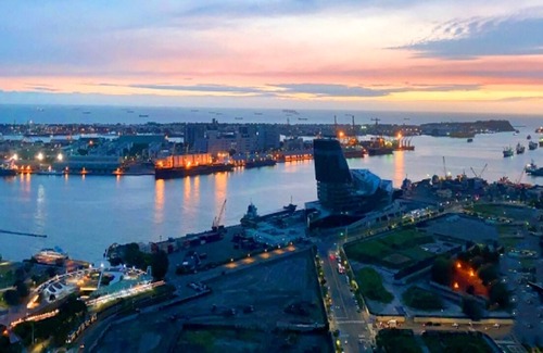 Kaohsiung City Centre House | 85 Prague Homestay