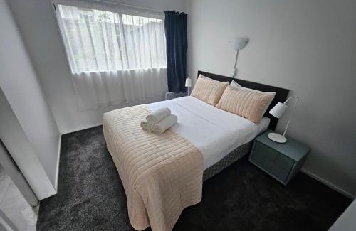 Wellington Hotel | 88 Wallace Court Motel - Free Parking