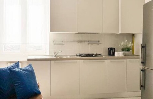 Tricolore Apartment | 8th floor - Milano view