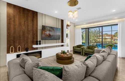 Florida Central Atlantic Coast House | 9 Bedrooms 9 Bathrooms Paradiso Grande 6157HS