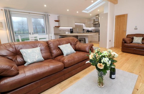 Dobwalls House | 9 Faraway Fields
