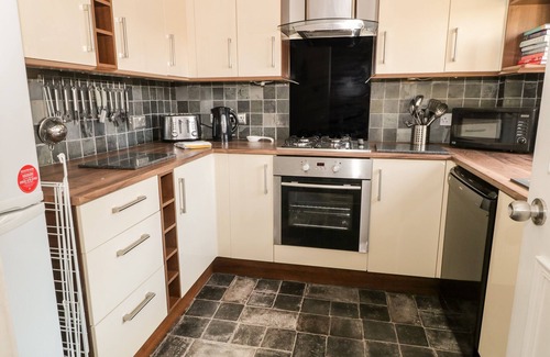 Skipton Cottage | 9 Navigation Square