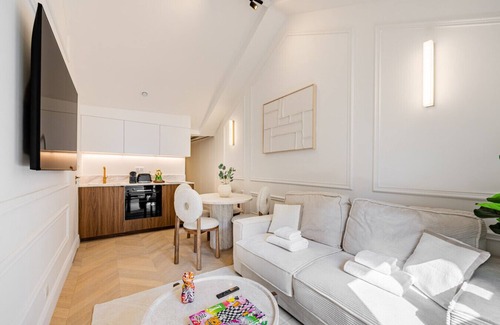 Sorbonne Apartment | 9. New suite 4 persons- Saint Germain Notre-Dame