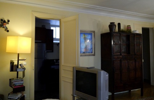 Bonne-Nouvelle Apartment | 900 sq feet , Spacious, full of light Central Paris Apartment