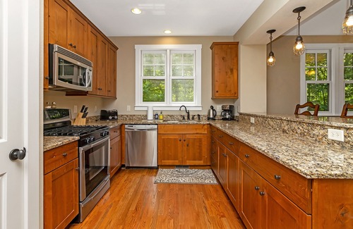 Bear Lake Reserve Cottage | 93 Juneberry Lane at Bear Lake Reserve