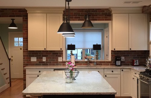 Murray Hill House | 96 Five Star Reviews located in the City of Annapolis in a quiet neighborhood!