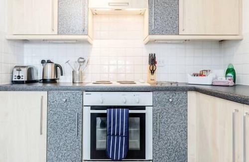 Grove Apartment | 97 Regents Court -1 bedroom apartment