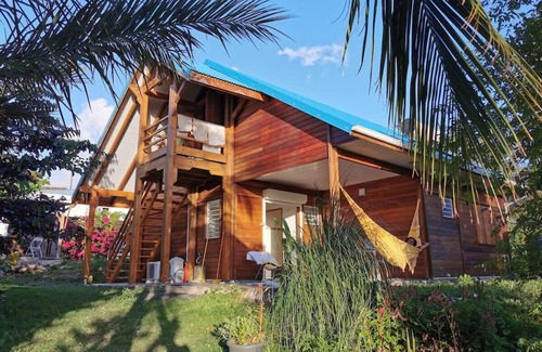 Saint-Charles Apartment | 971F2-Gîte Sud-Ô-Naturel, "Mangue'Divine" pool view