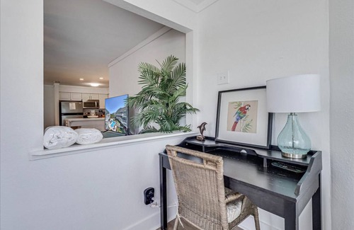 Port Aransas Apartment | 98 m² Apartment ∙ 2 bedrooms ∙ 7 guests