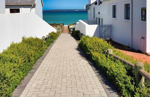Langebaan Villa | 99 Steps, Langebaan, 8-sleeper