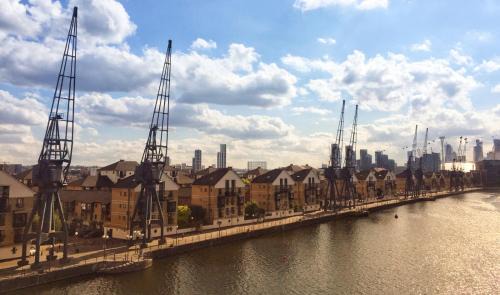 Docklands Apartment | A 2bd Apartment Just minutes from London ExCeL&o2!