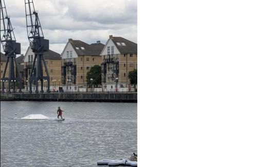 Docklands Apartment | A 2bd Apartment Just minutes from London ExCeL&o2!