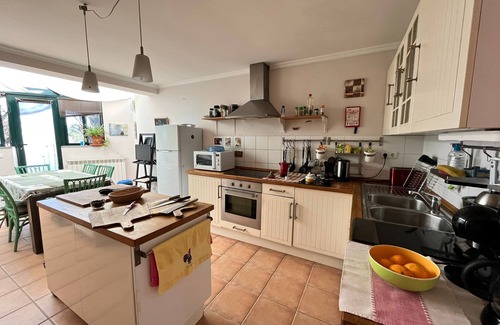 Oliveira do Hospital House | A 3 bedroom property set in gardens