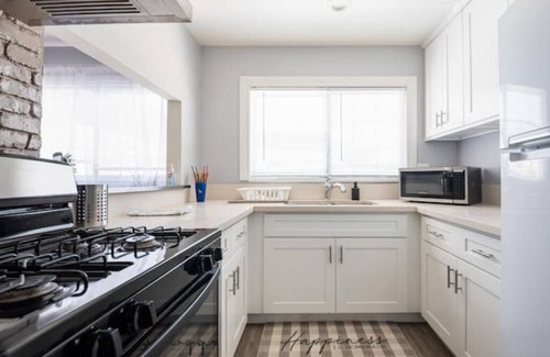 Hacienda Heights House | A+ 5BD Villa - Pool - Near Disney - BBQn
