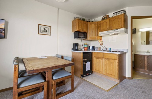 Chincoteague Condo | A Bargain on Chincoteague Island!