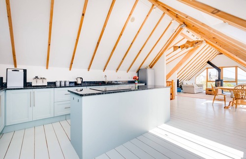 Coverack House | A beautiful and well designed ‘upside-down’ house with panoramic sea views.