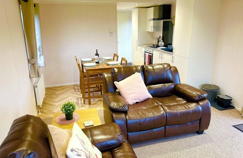 Okehampton Cabin | A brand new luxury lodge with breath taking views