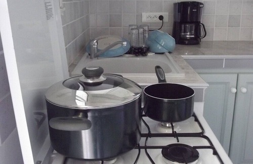 Bas Vent Cottage | A calm and pleasant almost nine near the sea