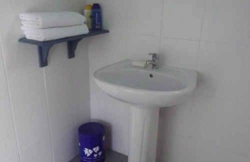 Bas Vent Cottage | A calm and pleasant almost nine near the sea