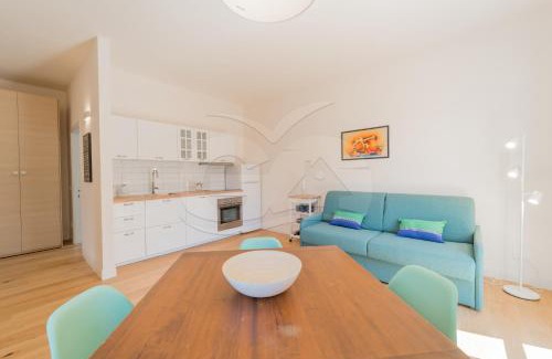 Magazzini Apartment | A Casa di Massi - Goelba