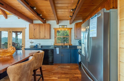 Old Fort Cabin | A Celestial Chalet | Pets, Hot Tub & Majestic Mountain Views!