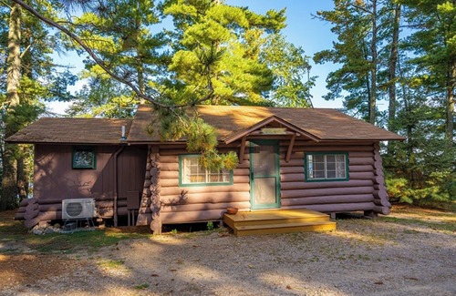 Orr Cabin | A Charming Lakefront Retreat with Resort Comfort