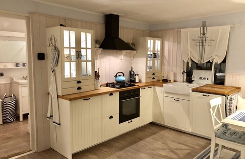 Ouddorp House | A cozy beach house in an ingrown plot