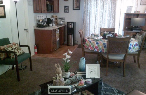 North Las Vegas House | A Cozy Home w/Kitchen Facilities for long-term rental in a Quiet Neighborhood