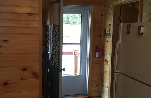 Sherman Station Cabin | A cute Cottage, walk, explore, relax,unplug, read, bike in a beautiful setting.