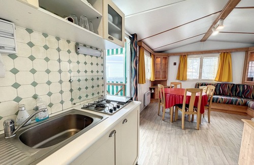 Saint-Gilles-Croix-de-Vie House | A - d'1 km à Pied de la Plage de St-gilles Mobil Home Dans PRL 3 Sécurisé