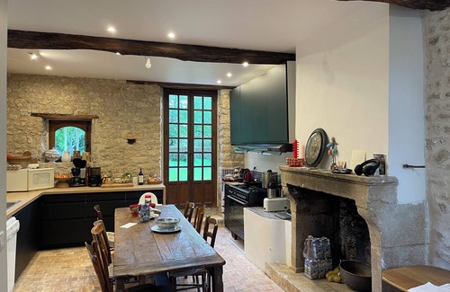 Monnerville House | A delightful country house for children, parents and grandparents!