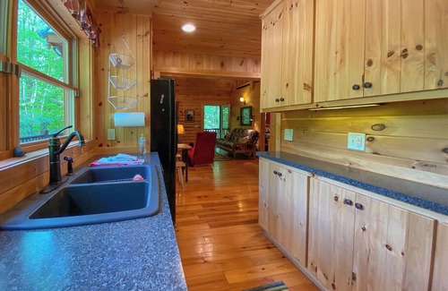 Creston Cabin | A Dream by the Stream-Log Cabin on 10 private acres, pond, stream, dog friendly!