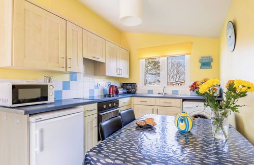 Padstow Ski Chalet | A family friendly holiday home close to beaches and Padstow. K8 Trebaruth