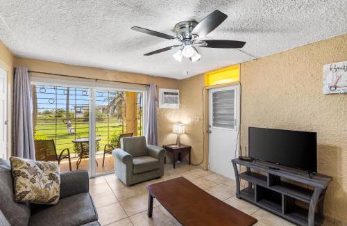 La Grande Princesse Apartment | A getaway to a getaway condo