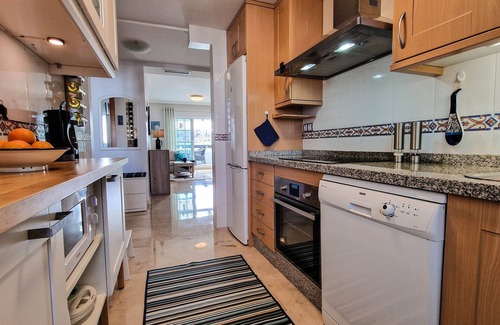 San Luis de Sabinillas Apartment | A gorgeous penthouse apartment! Free golf clubs! A 10-minute walk to the beach!