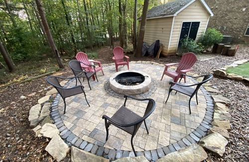 Gainesville House | A Great Escape- Premium Rental for the Summer