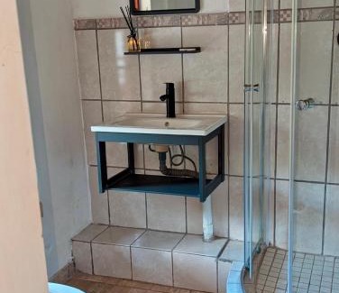 Faerie Glen House | A Home in Faerie Glen near Sun Bet Arena