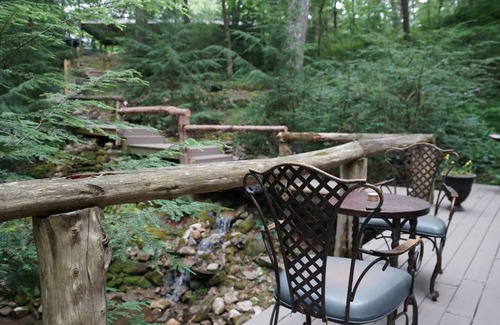 Park City Cabin | A Kentucky Cabin - Cozy Secluded Cabin One Mile From Mammoth Cave National Park