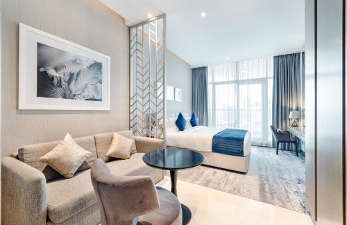 Downtown Dubai Apartment | A Living-Modern Studio Apartment with Balcony & Canal view at Prive 2507B ,Business Bay