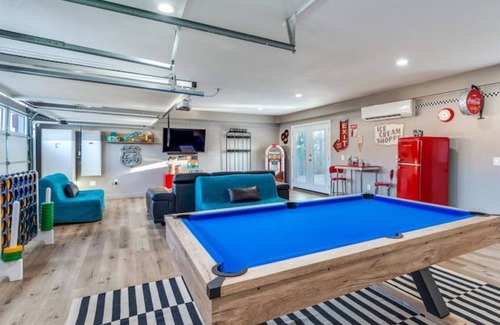 Patton House | A Lovely Home with a piece of PARADISE!