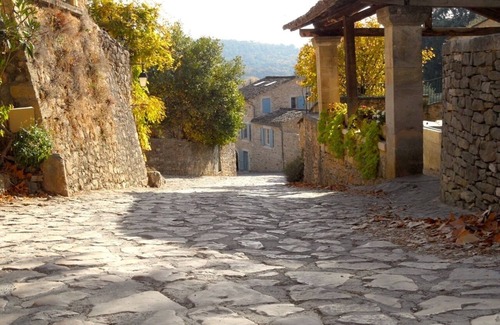La Roque-sur-Ceze House | A lovely spacious stone house with big terraces and amazing views