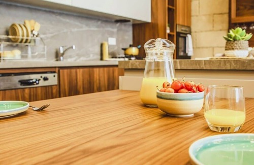 Byblos Apartment | A luxurious stay in the heart of Byblos with 24/7 electricity